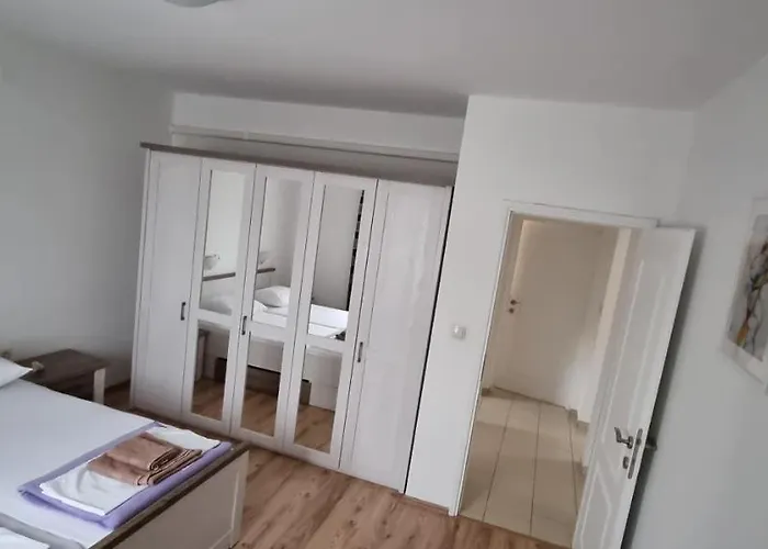 Ante I Janja Апартаменты Мандре