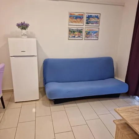 Lägenhet Ante I Janja Mandre